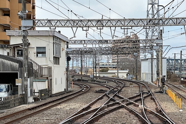 小田急線の藤沢駅
